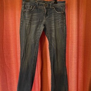Miss Me. Size 31